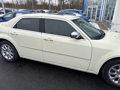 2010 Chrysler 300 Limited