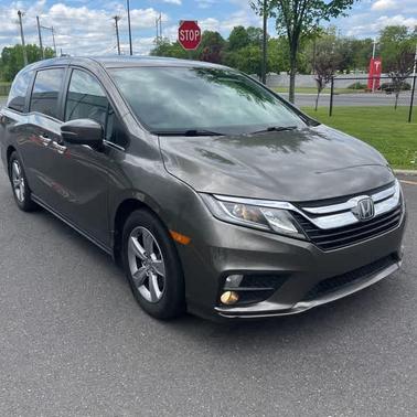 Pacific Pewter Metallic 2019 Honda Odyssey EX-L w/Navigation/RES