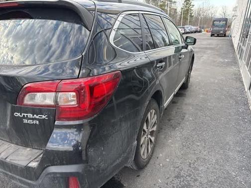2018 Subaru Outback 3.6R Touring