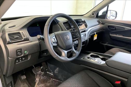Sonic Gray Pearl 2026 Honda Ridgeline Sport