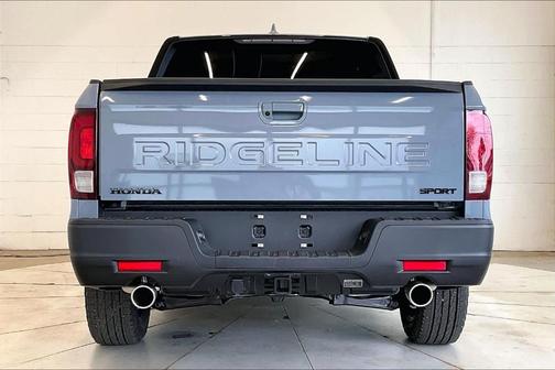 Sonic Gray Pearl 2026 Honda Ridgeline Sport