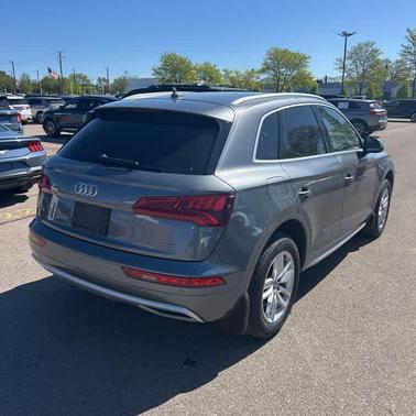 Monsoon Gray Metallic 2020 Audi Q5 45 Premium