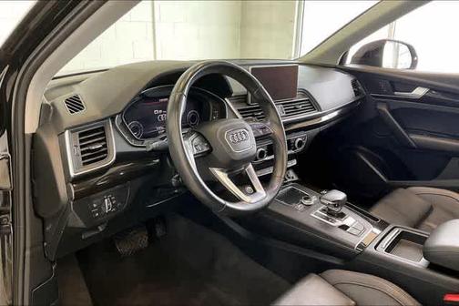 Monsoon Gray Metallic 2020 Audi Q5 45 Premium