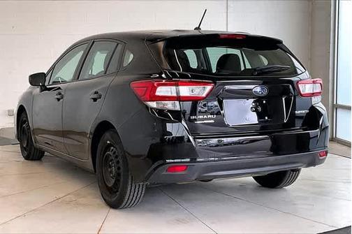 2019 Subaru Impreza 2.0i