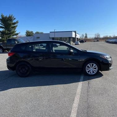 2019 Subaru Impreza 2.0i