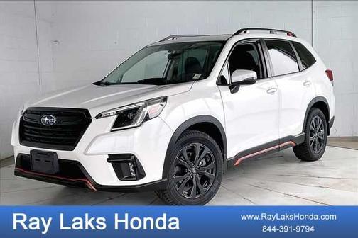 Crystal White Pearl 2022 Subaru Forester Sport