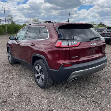 Velvet Red Pearlcoat 2019 Jeep Cherokee Limited