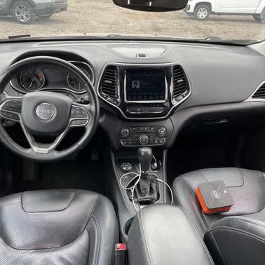 Velvet Red Pearlcoat 2019 Jeep Cherokee Limited