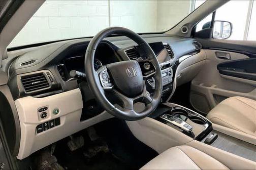 2020 Honda Pilot Touring 7-Passenger