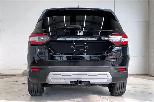 Crystal Black Pearl 2025 Honda Pilot TrailSport
