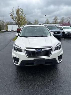 Crystal White Pearl 2021 Subaru Forester Premium