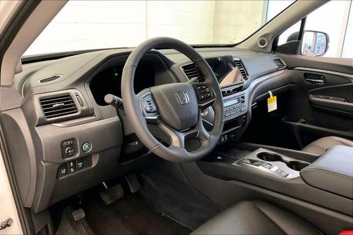 Platinum White Pearl 2026 Honda Ridgeline RTL