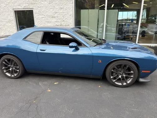 2022 Dodge Challenger R/T Scat Pack