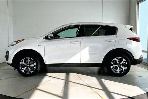 Clear White 2020 Kia Sportage LX