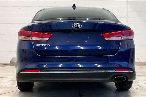 Horizon Blue 2017 Kia Optima LX
