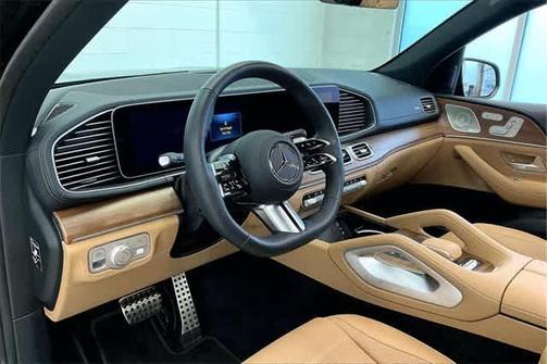 2025 Mercedes-Benz GLS 450 4MATIC