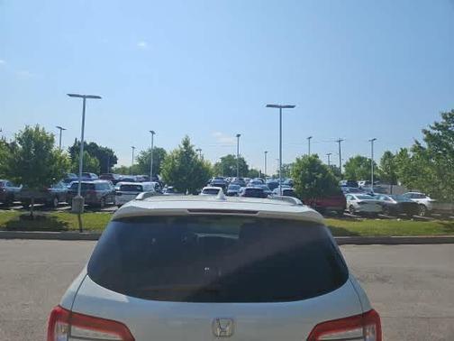 2022 Honda Pilot Touring 7-Passenger
