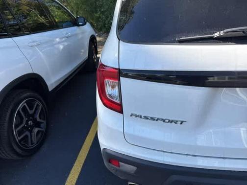 2019 Honda Passport Elite