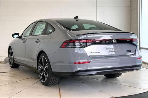Urban Gray Pearl 2026 Honda Accord Hybrid Sport