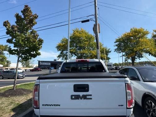 2020 GMC Canyon SLE