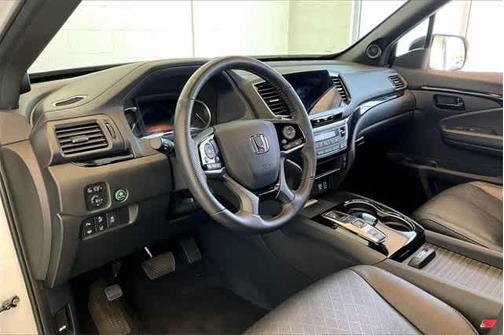 2022 Honda Passport Elite