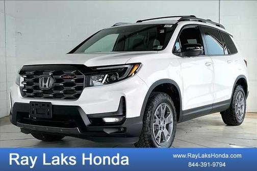 Platinum White Pearl 2024 Honda Passport TrailSport