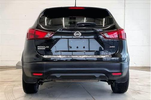 2018 Nissan Rogue Sport S