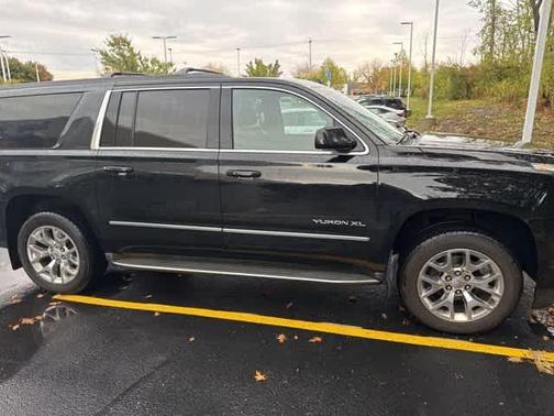2015 GMC Yukon XL 1500 SLT