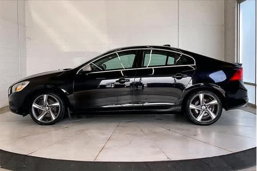 2012 Volvo S60 T6 R-Design
