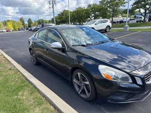 2012 Volvo S60 T6 R-Design