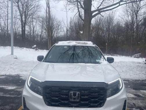 2023 Honda Passport Elite