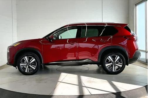 2022 Nissan Rogue SL