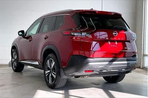 2022 Nissan Rogue SL