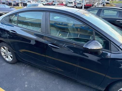 2019 Chevrolet Cruze LS