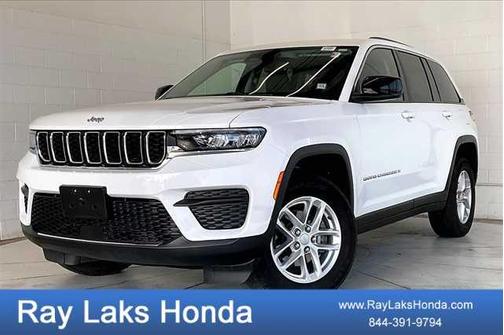 2023 Jeep Grand Cherokee Laredo