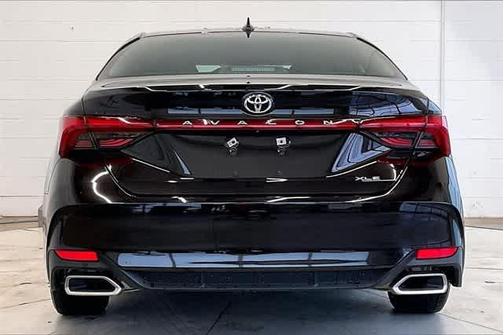 2019 Toyota Avalon XLE