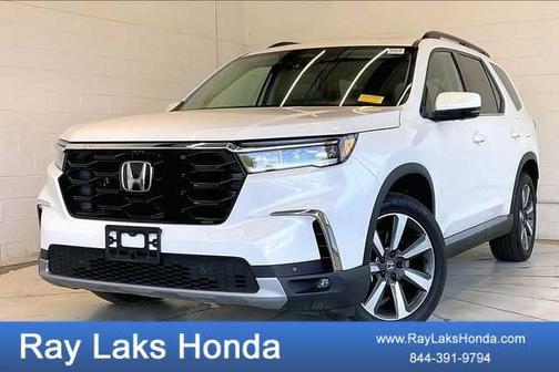 Platinum White Pearl 2024 Honda Pilot Elite