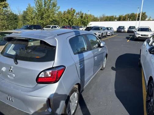 2024 Mitsubishi Mirage ES