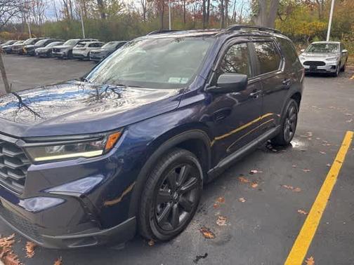 2023 Honda Pilot Sport