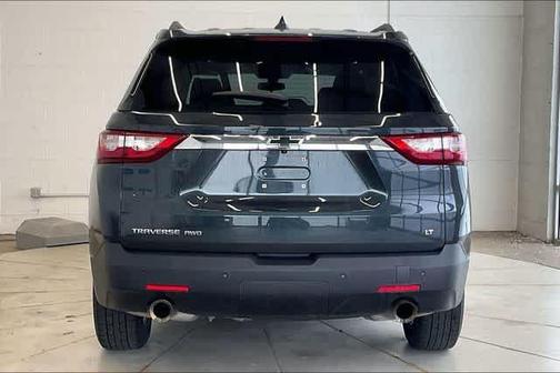 Graphite Metallic 2019 Chevrolet Traverse LT Cloth