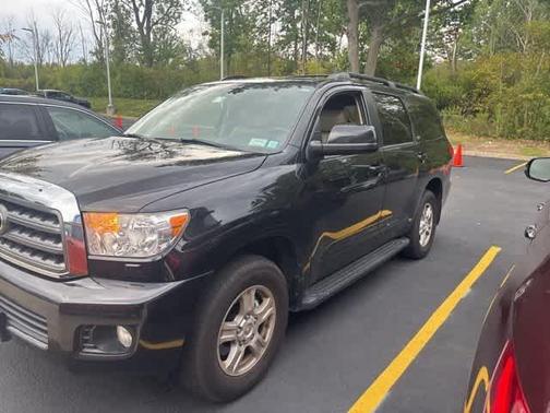 2017 Toyota Sequoia SR5