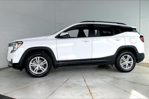 Summit White 2023 GMC Terrain SLE