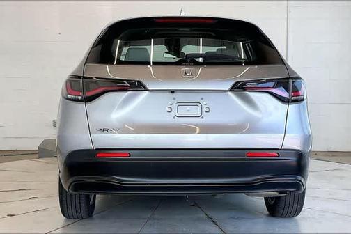 Lunar Silver Metallic 2024 Honda HR-V LX