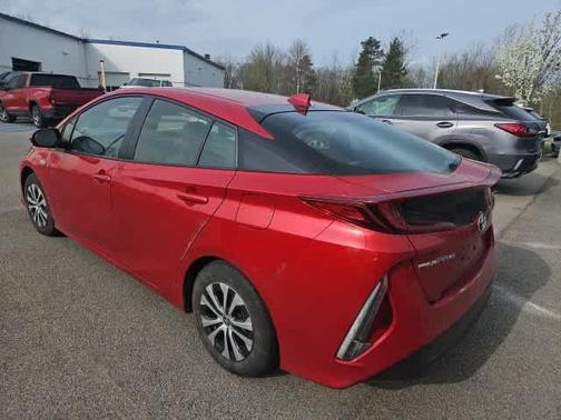 2021 Toyota Prius Prime LE