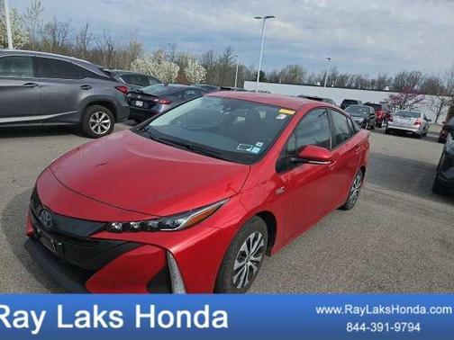 2021 Toyota Prius Prime LE
