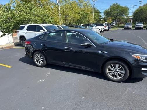 2016 Kia Optima LX