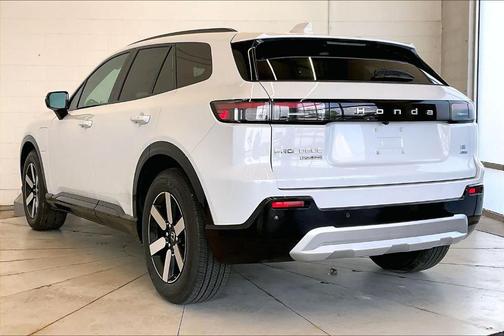 White Pearl 2026 Honda Prologue Touring