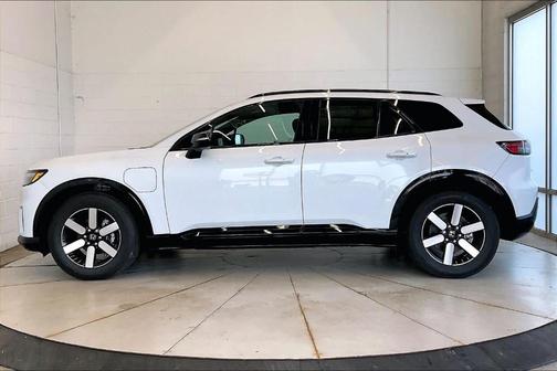 White Pearl 2026 Honda Prologue Touring