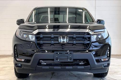Crystal Black Pearl 2026 Honda Ridgeline RTL