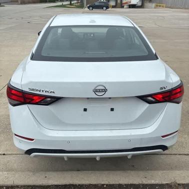 Cloud White 2024 Nissan Sentra SV